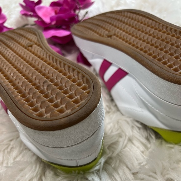 🌸Lucky Brand white leather sneakers - Picture 7 of 11